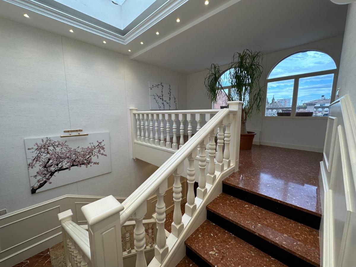 Hostal Bonavista Cervera  Exterior photo